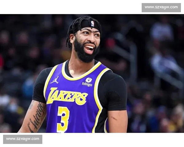 浓眉强势对决热火内线攻防拉锯决定比赛走向关键时刻星光闪耀之夜